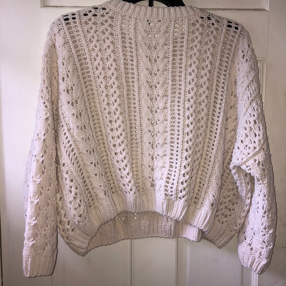 Creme Knit Sweater 🤍🦋 - Picture 3 of 3